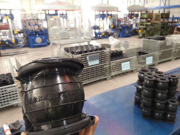 【造假】東莞某項目發(fā)現(xiàn)假冒偽劣上海淞江集團(tuán)橡膠接頭產(chǎn)品 【造假】東莞某項目發(fā)現(xiàn)假冒偽劣上海淞江集團(tuán)橡膠接頭產(chǎn)品