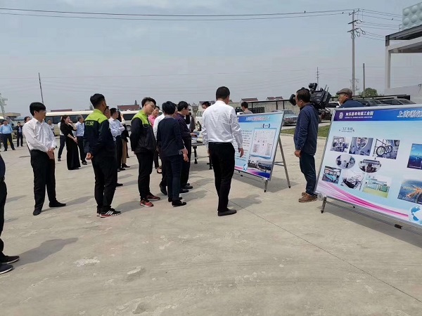 歡迎如東各級領(lǐng)導(dǎo)到我廠視察指導(dǎo)工作 歡迎如東各級領(lǐng)導(dǎo)到我廠視察指導(dǎo)工作